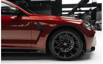 bmw-m4-m4-competition-xdrive - 2