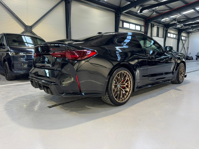 BMW M4 M4 CS xDrive - автомобили, коли, обяви за нови и употребявани 8