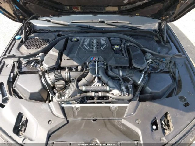 BMW M5 XDRIVE bowers & wilkins Видео на двигател Carfax - автомобили, коли, обяви за нови и употребявани 12