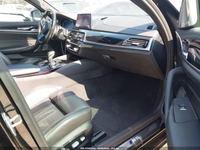 BMW M5 XDRIVE bowers & wilkins Видео на двигател Carfax - автомобили, коли, обяви за нови и употребявани 8