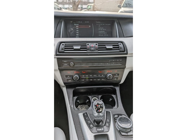 BMW M5 * 4dr Sdn * CARFAX * ЦЕНА ДО БГ - автомобили, коли, обяви за нови и употребявани 8