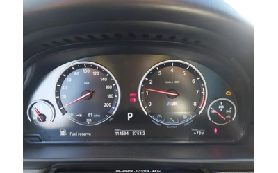 BMW M5 - автомобили, коли, обяви за нови и употребявани 8