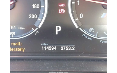 BMW M5 - автомобили, коли, обяви за нови и употребявани 9