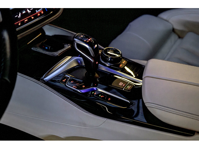 BMW M5 4.4 V8/Bower&Wilkins/HuD/Soft Close/Камера 360 - автомобили, коли, обяви за нови и употребявани 11