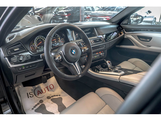 BMW M5 4.4 V8/Камера/Harman Kardon/Обдухване/Карбон/Soft Close - автомобили, коли, обяви за нови и употребявани 8