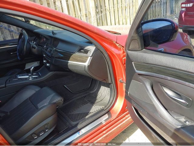 BMW M5 4.4L V-8 DI, DOHC, VVT, TURBO, 560HP Rear Wheel Drive - автомобили, коли, обяви за нови и употребявани 4