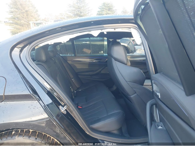 BMW M5 4.4L V-8 DI, DOHC, VVT, TURBO, 600HP All Wheel Drive - автомобили, коли, обяви за нови и употребявани 7