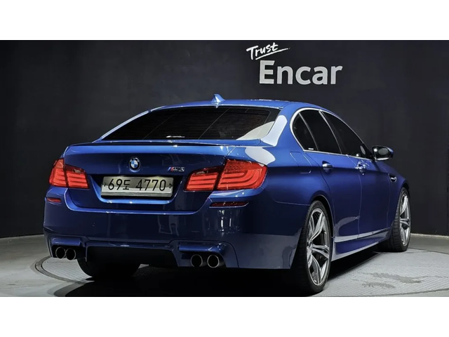 BMW M5 ПОДГРЕВ* ОБДУХВАНЕ* КАМЕРА* КЕЙЛЕС* - автомобили, коли, обяви за нови и употребявани 1