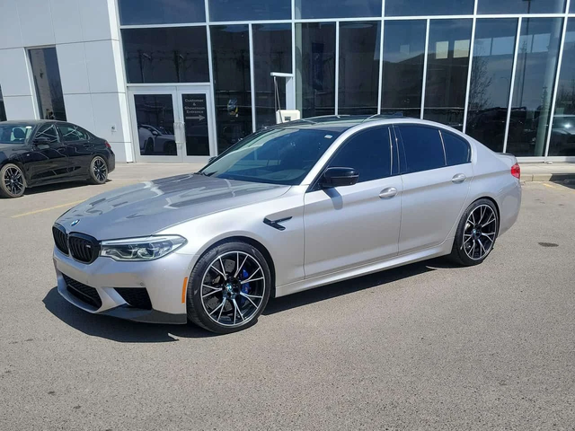 BMW M5 * Sedan * PANO* KEYLESS* ПОДГРЕВ* - автомобили, коли, обяви за нови и употребявани 0