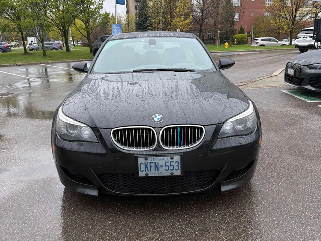 BMW M5 V10 | - автомобили, коли, обяви за нови и употребявани 1