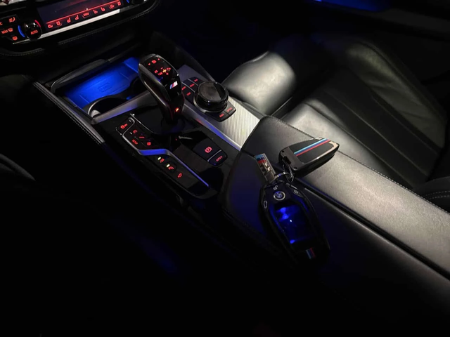 BMW M5 | DISTRONIC| HUD| HAR/KAR| 360| ОБДУХВАНЕ| 2 КЛЮЧА - автомобили, коли, обяви за нови и употребявани 9