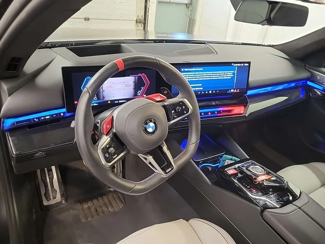 BMW M5 TOURING| B&W| SKY LOUNGE| HUD| 2 КЛЮЧА| - автомобили, коли, обяви за нови и употребявани 8