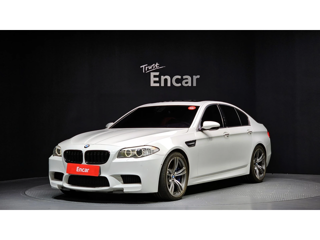 BMW M5 * HeadUP* Keyless* DCT* АВТОКРЕДИТ - автомобили, коли, обяви за нови и употребявани 0
