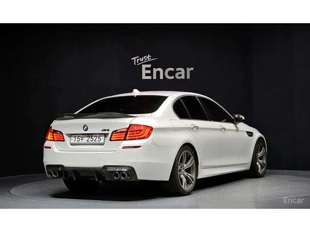 BMW M5 * HeadUP* Keyless* DCT* АВТОКРЕДИТ - автомобили, коли, обяви за нови и употребявани 1