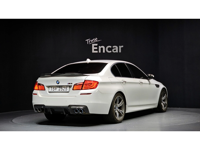 BMW M5 * HeadUP* Keyless* DCT* АВТОКРЕДИТ - автомобили, коли, обяви за нови и употребявани 2