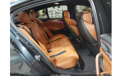 BMW M5 COMPETITION| CARBON CERAMIC| SOFT-CLOSE| MASSAGE| - автомобили, коли, обяви за нови и употребявани 8