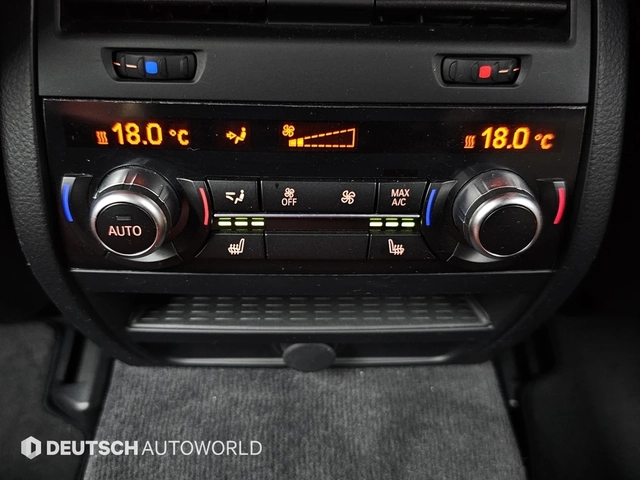 BMW M5 F90 CS CONVER* AKRAPOVIC* POPCORN* B&O* ОБДУХ* КРА - автомобили, коли, обяви за нови и употребявани 16