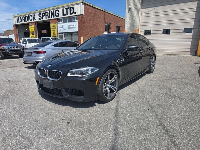 BMW M5 HARMAN KARDON* КОЖА* ПОДГРЕВ* КАМЕРА* ШИБИДАХ* LED - автомобили, коли, обяви за нови и употребявани 0
