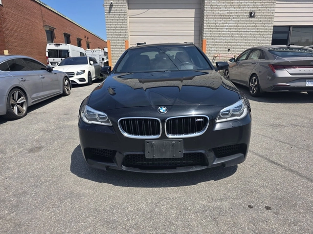 BMW M5 HARMAN KARDON* КОЖА* ПОДГРЕВ* КАМЕРА* ШИБИДАХ* LED - автомобили, коли, обяви за нови и употребявани 5
