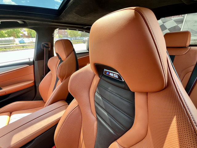 BMW M5 Competition xDrive B&W - автомобили, коли, обяви за нови и употребявани 13