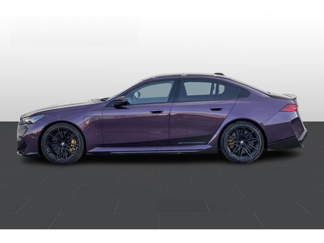 BMW M5 M5 4.4 Hybrid M-Performance - автомобили, коли, обяви за нови и употребявани 3