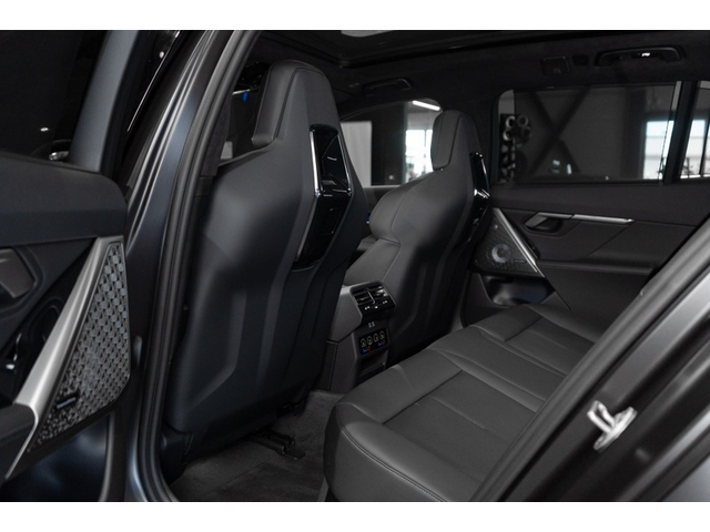 BMW M5 M5 4.4 V8 Touring Plug-in хибрид - автомобили, коли, обяви за нови и употребявани 14