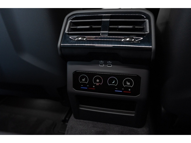 BMW M5 M5 4.4 V8 Touring Plug-in хибрид - автомобили, коли, обяви за нови и употребявани 15