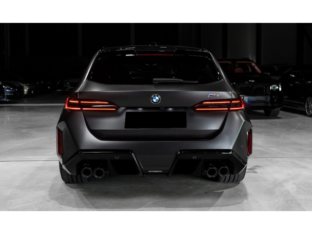 BMW M5 M5 4.4 V8 Touring Plug-in хибрид - автомобили, коли, обяви за нови и употребявани 4