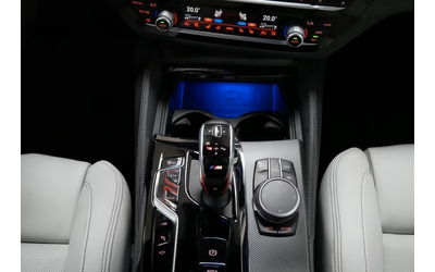 BMW M5 M5 4.4 xDrive  - автомобили, коли, обяви за нови и употребявани 7