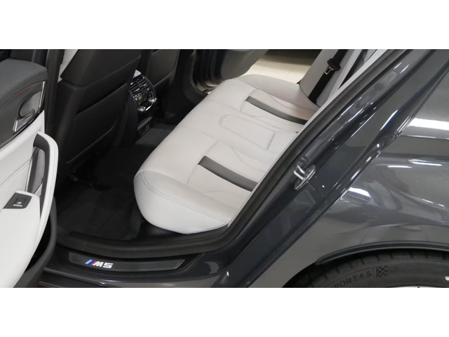 BMW M5 M5 4.4 xDrive  - автомобили, коли, обяви за нови и употребявани 8