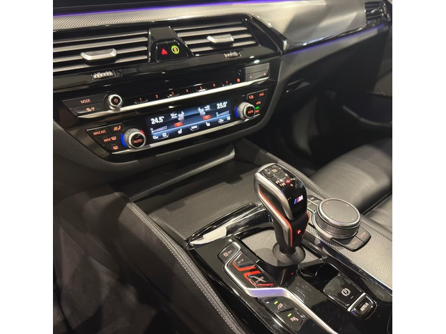 BMW M5 M5 4.4 xDrive - автомобили, коли, обяви за нови и употребявани 12