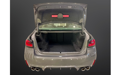 BMW M5 M5 4.4 xDrive - автомобили, коли, обяви за нови и употребявани 7