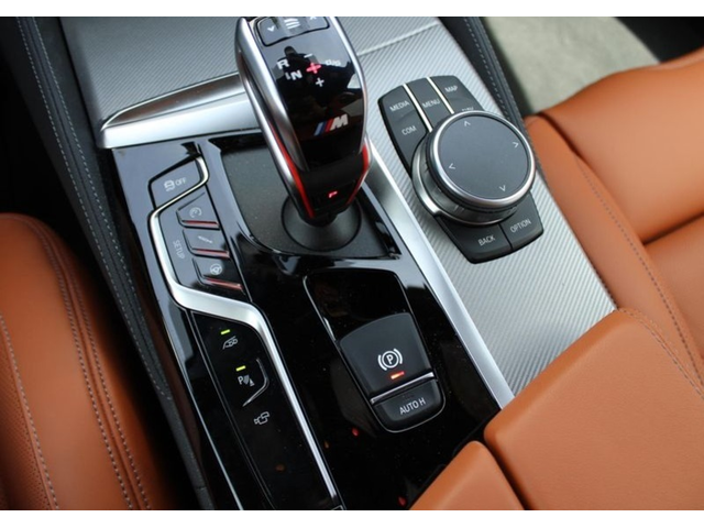 BMW M5 M5 Competition  - автомобили, коли, обяви за нови и употребявани 6