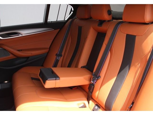 BMW M5 M5 Competition  - автомобили, коли, обяви за нови и употребявани 7