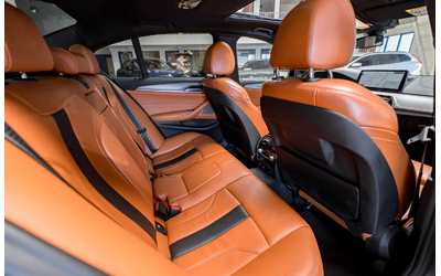 BMW M5 M5 Competition - автомобили, коли, обяви за нови и употребявани 8