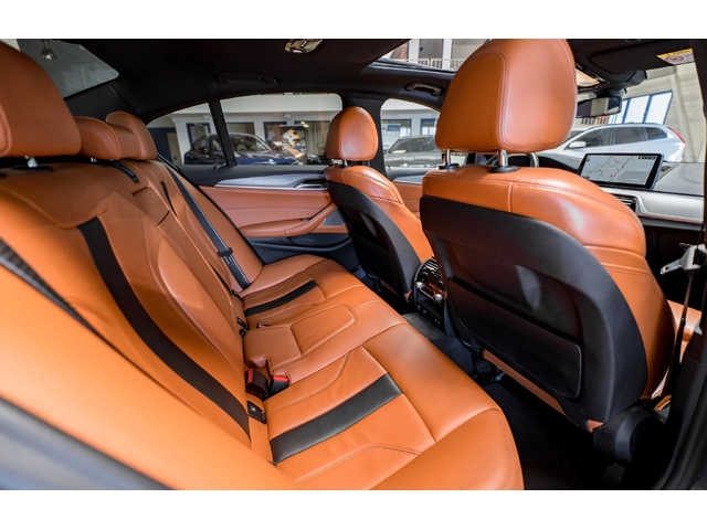 BMW M5 M5 Competition - автомобили, коли, обяви за нови и употребявани 8