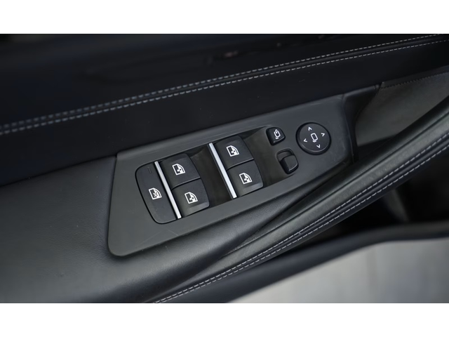 BMW M5 M5 Competition - автомобили, коли, обяви за нови и употребявани 3