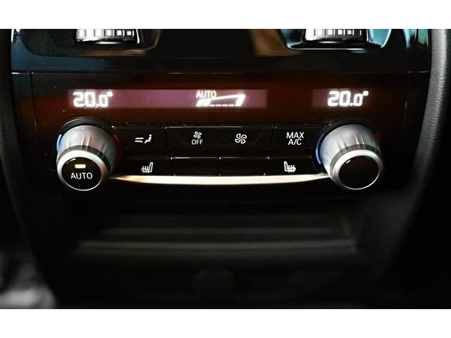 BMW M5 M5 Competition xDrive - автомобили, коли, обяви за нови и употребявани 8