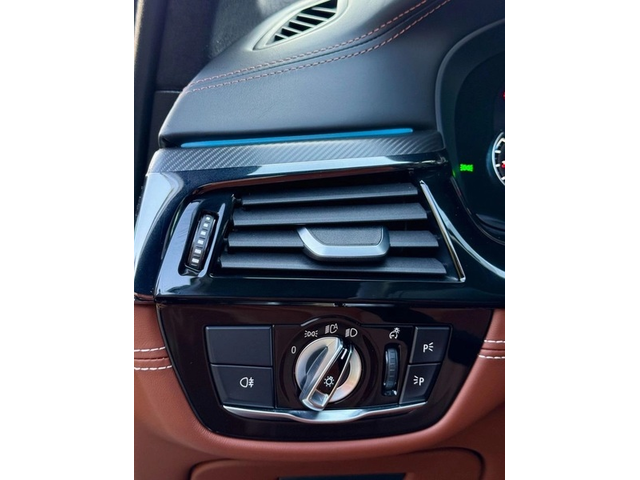 BMW M5 M5 Competition xDrive  - автомобили, коли, обяви за нови и употребявани 8