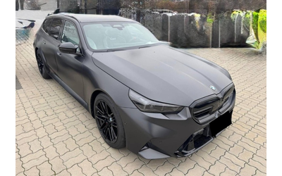 bmw-m5-m5-touring-xdrive - 1