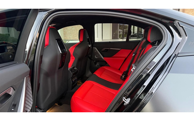 BMW M5 M5 Ultimate Individual Carbon Ceramic - автомобили, коли, обяви за нови и употребявани 11