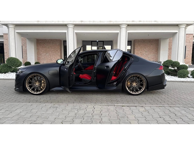 BMW M5 M5 Ultimate Individual Carbon Ceramic - автомобили, коли, обяви за нови и употребявани 2