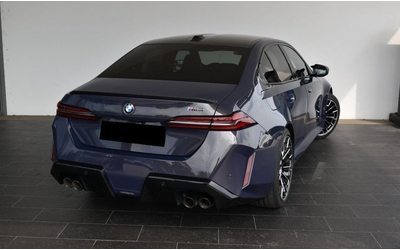 bmw-m5-m5-xdrive - 1