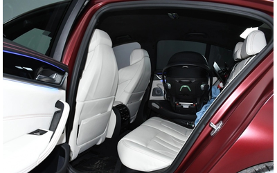 BMW M5 M5 xDrive - автомобили, коли, обяви за нови и употребявани 7