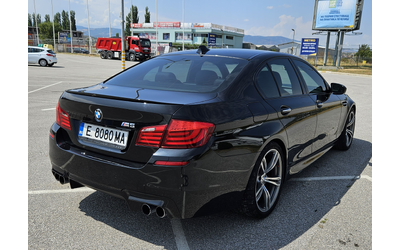 BMW M5 Performance - автомобили, коли, обяви за нови и употребявани 8