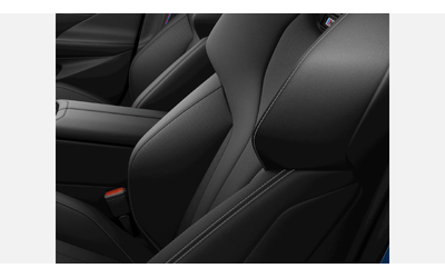 BMW M5 Sedan - автомобили, коли, обяви за нови и употребявани 7