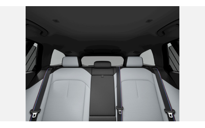 BMW M5 Touring - автомобили, коли, обяви за нови и употребявани 10