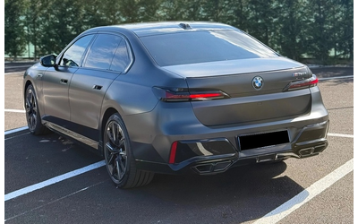 bmw-m760e-m760e-plug-in-hybrid-xdrive - 3