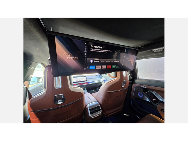 BMW M760e xDrive - автомобили, коли, обяви за нови и употребявани 11