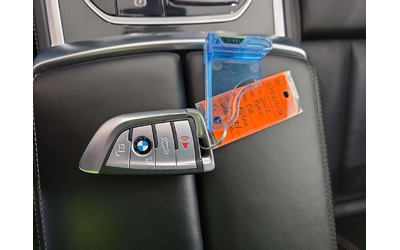 BMW M8 ALPINA B8 / FULL MAXX / БЕЗ АНАЛОГ В ЕВРОПА - автомобили, коли, обяви за нови и употребявани 9